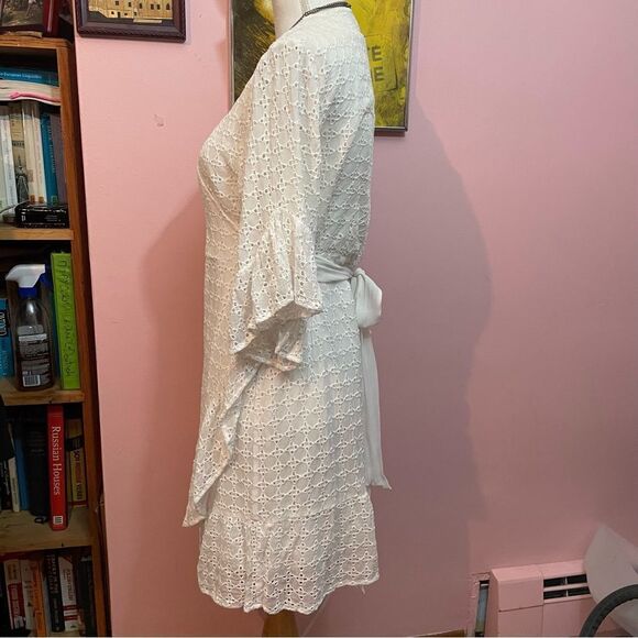 💥Host Pick! x2💥 All Saints Ivory Marlow Ette Eyelet Wrap Mini Dress - Picture 6 of 15